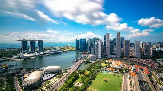 Singapore: Small island, big dreams